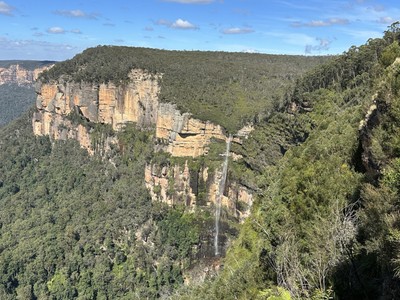 Bridal Veil Falls from Govett's Leap Lookout