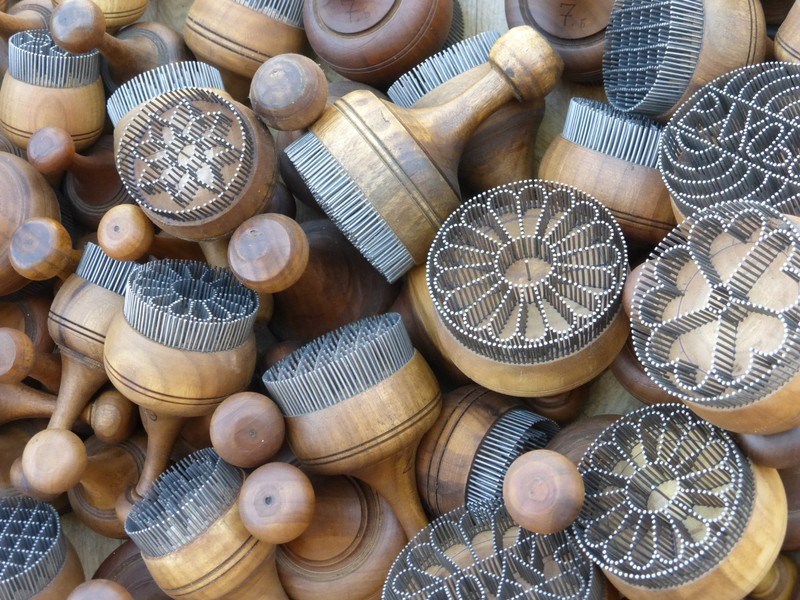 Chekich, Uzbek bread stamps for decorating bread