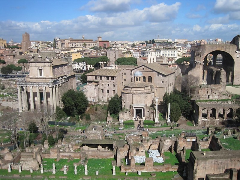 Roman Forum - Photo 1
