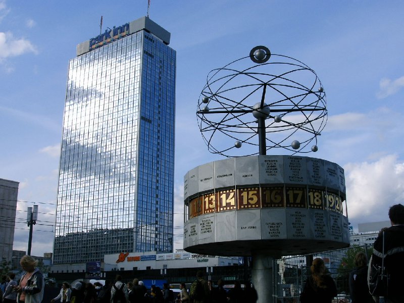 Alexanderplatz - Photo 1