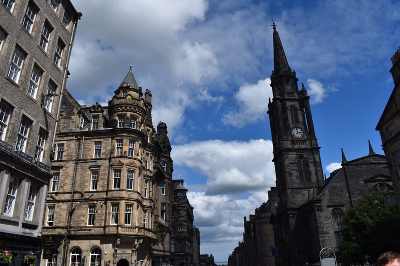 A city under a city, and a country stroll 