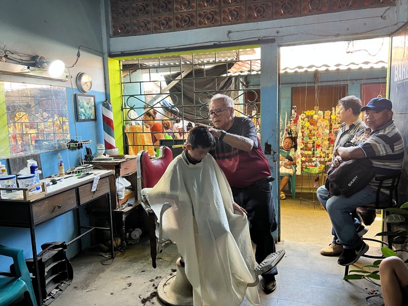 IMG_0366 El Salvador Ahuachapán barber