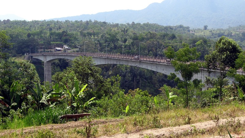 Bali - Tukad Bangkung Bridge