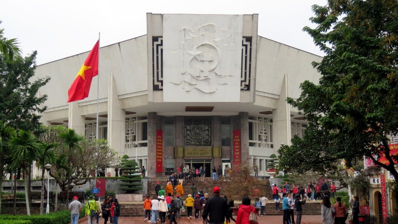 Ho Chi Minh Museum - Photo 1