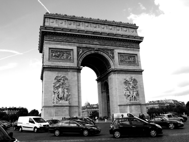 Arc de Triomphe - Photo 1