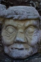Copan - 13