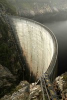 T dam